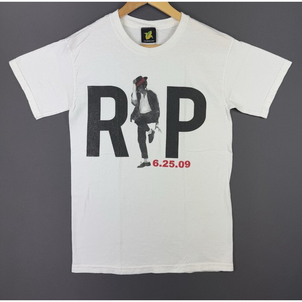 Vintage Y2K Michael Jackson Rest In Peace RIP Memorial Shirt King Of Pop Small T